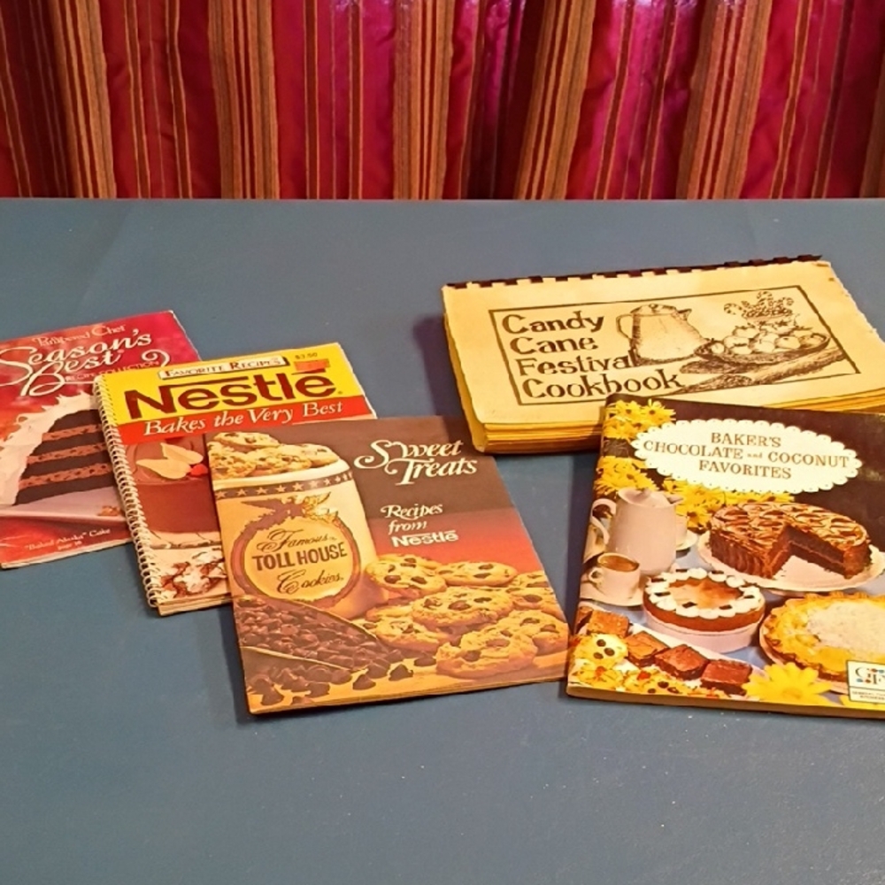 NEST Fragrances and Toll House Recipe Book Set